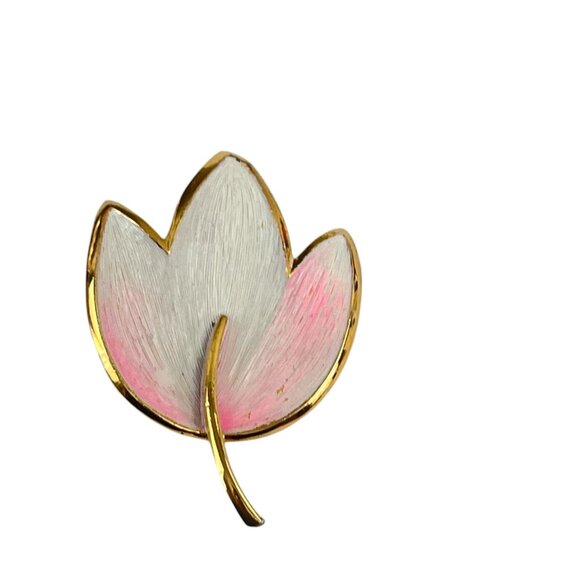 Vintage Trifari Retro Gold-Tone Leaf Brooch With Pink White Enamel Accents - Picture 5 of 8